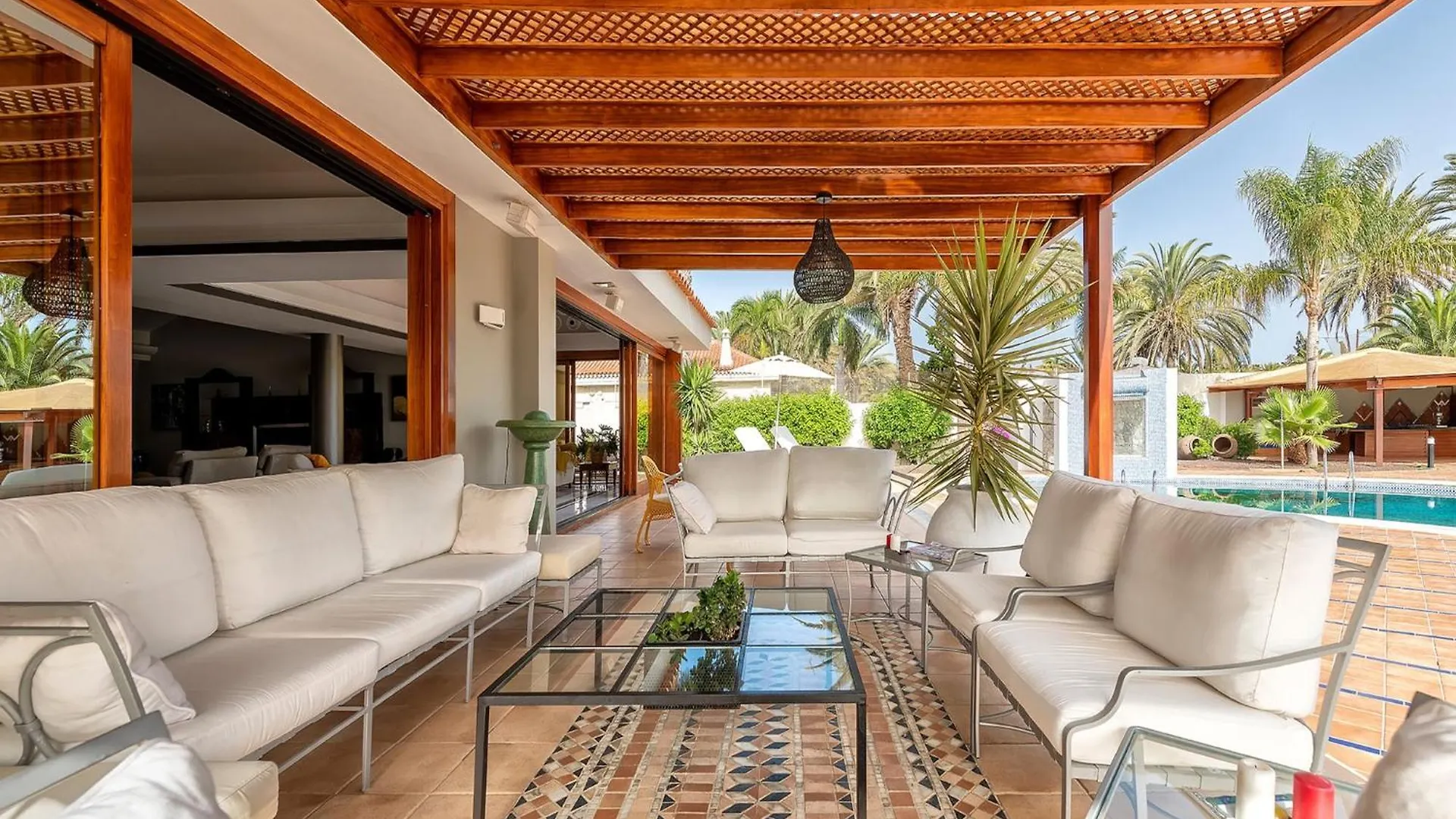 Charming Bungalow With Pool In Maspalomas San Bartolomé Spanien
