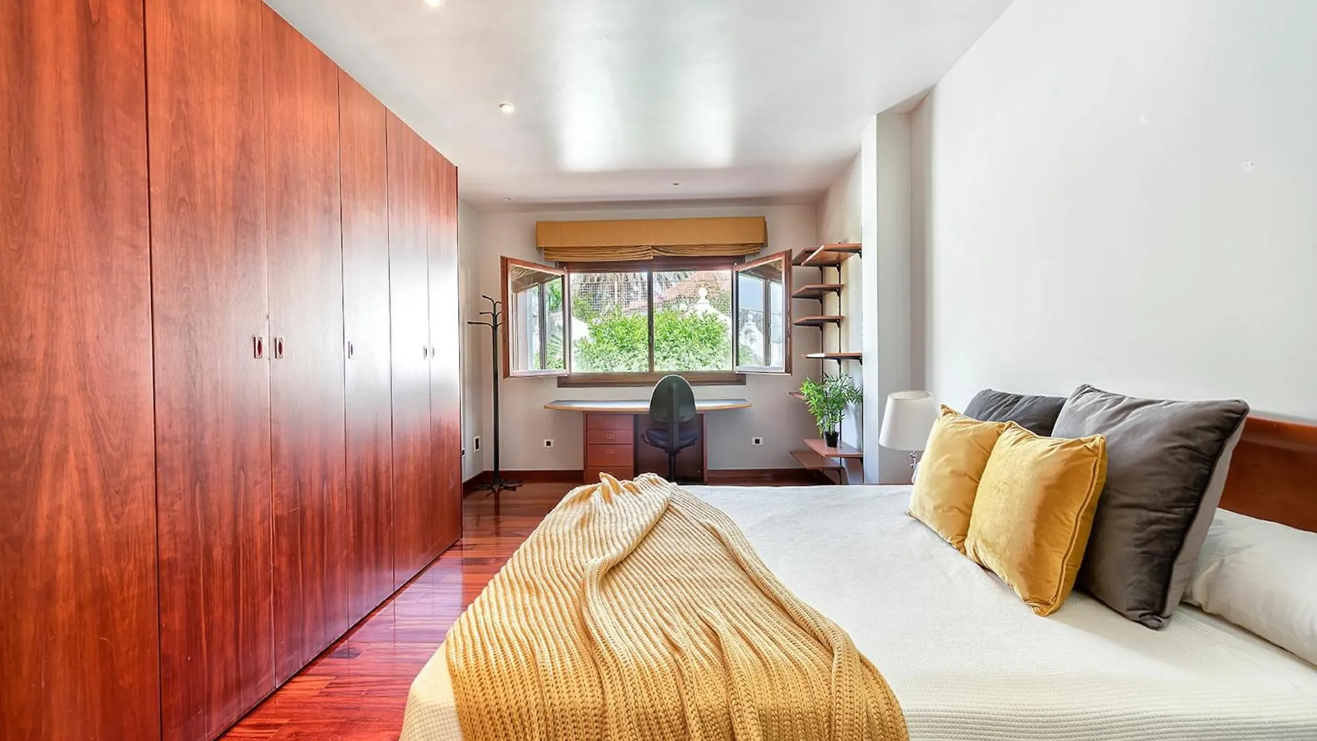 Charming Bungalow With Pool In Maspalomas San Bartolomé Alpehytte